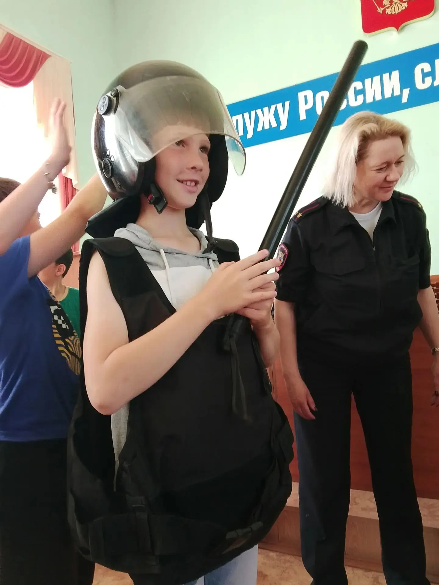 🎉Закончилась наша первая неделя профильной смены. Время летит незаметно!

🚐 Пятый день выдался нев