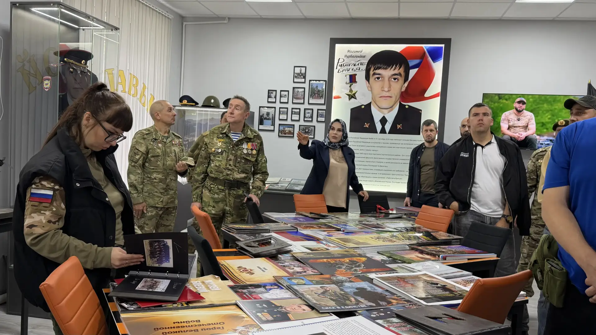 Особое внимание участникам встречи уделила директор нашей гимназии Эльвира Аслановна.