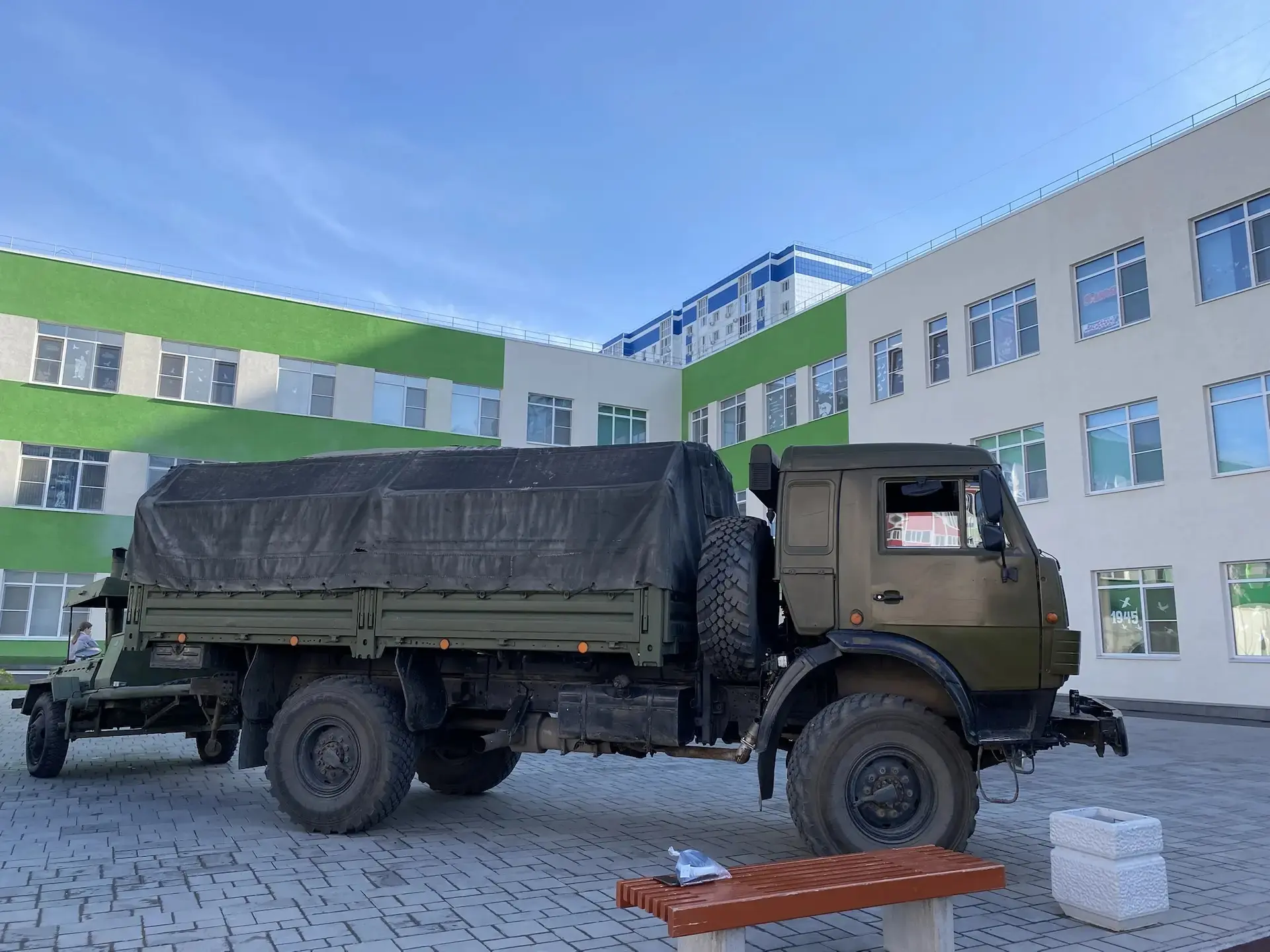 «Полевая кухня» В преддверии знаменательного праздника 9 мая в  НАШЕЙ школе стартовал патриотический