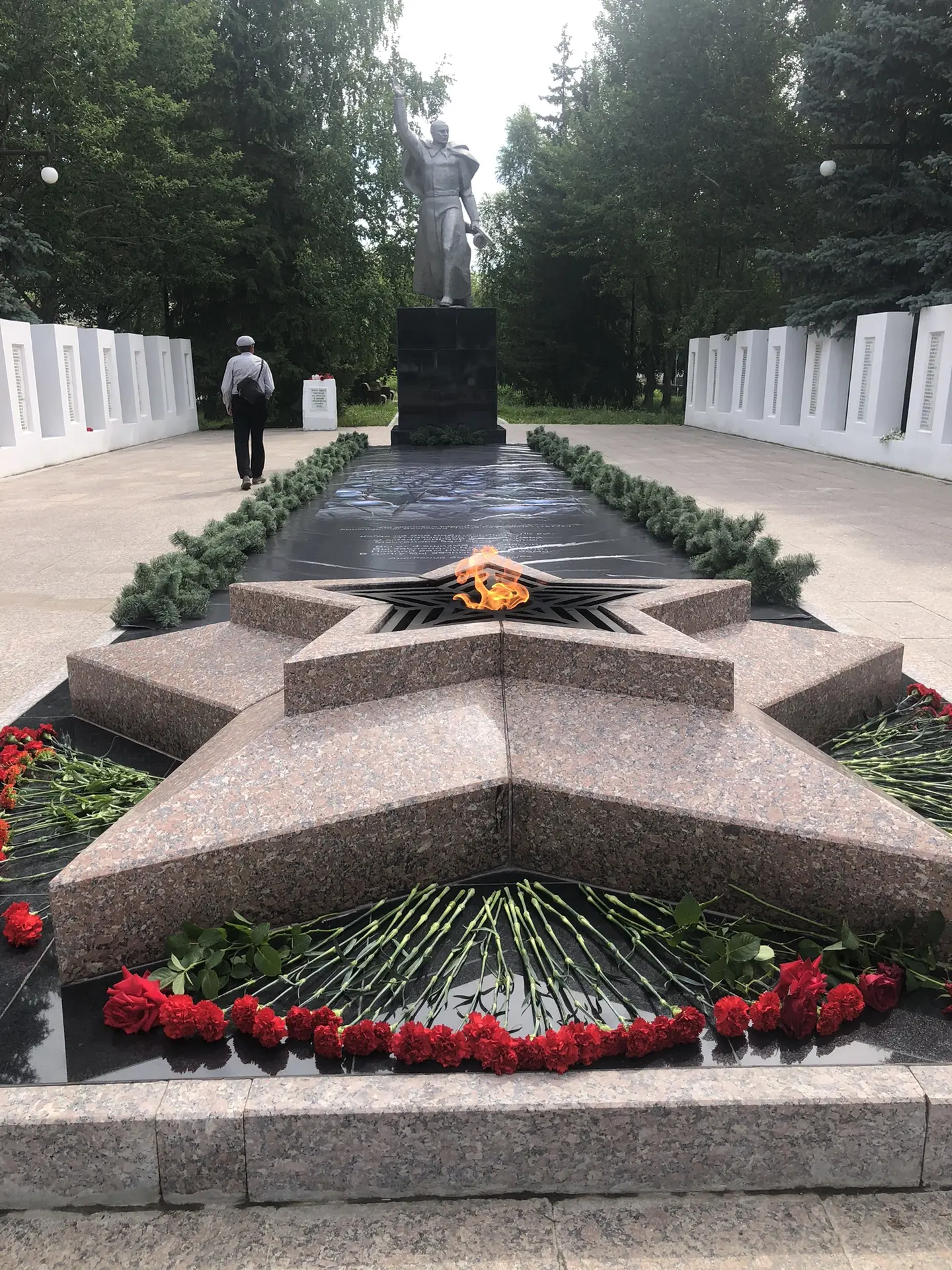 🕯️ 22 июня — День памяти и скорби. 🕯️

Сегодня, в одну из самых печальных дат нашей истории, ребят
