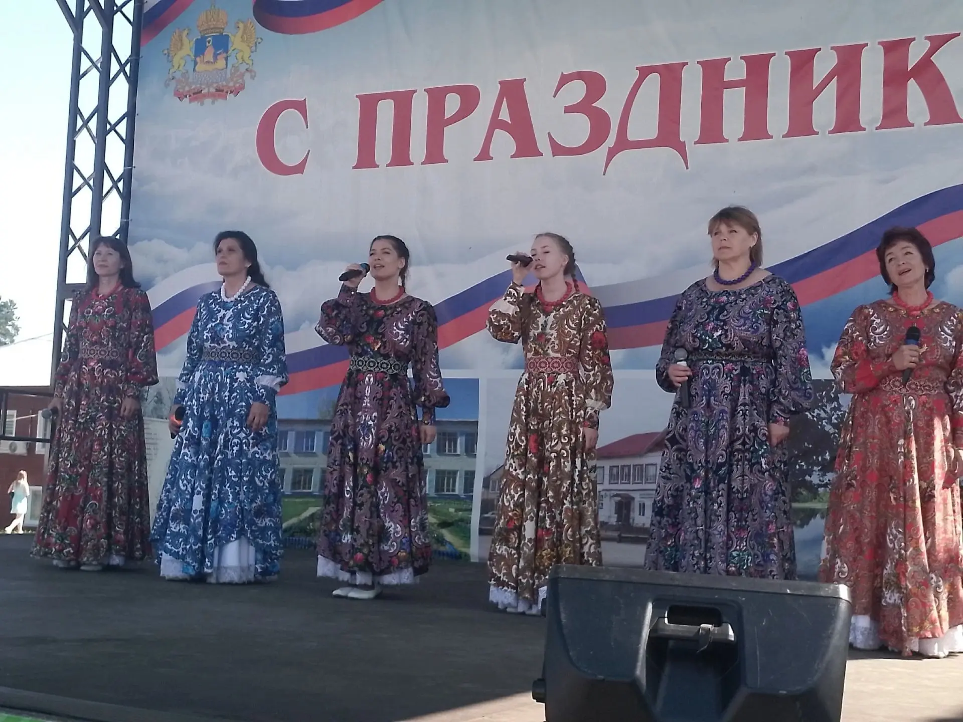 Сегодня в Вохме проходит областной фестиваль-ярмарка «Дорогами народных традиций».