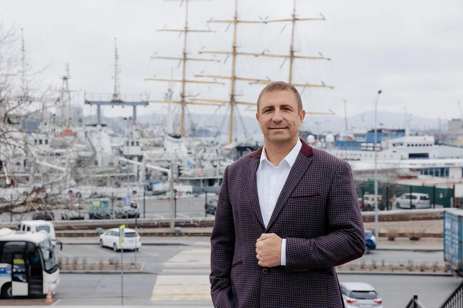 Дмитрий Кравченко: «В центре всего должен стоять ЧЕЛОВЕК ТРУДА»
