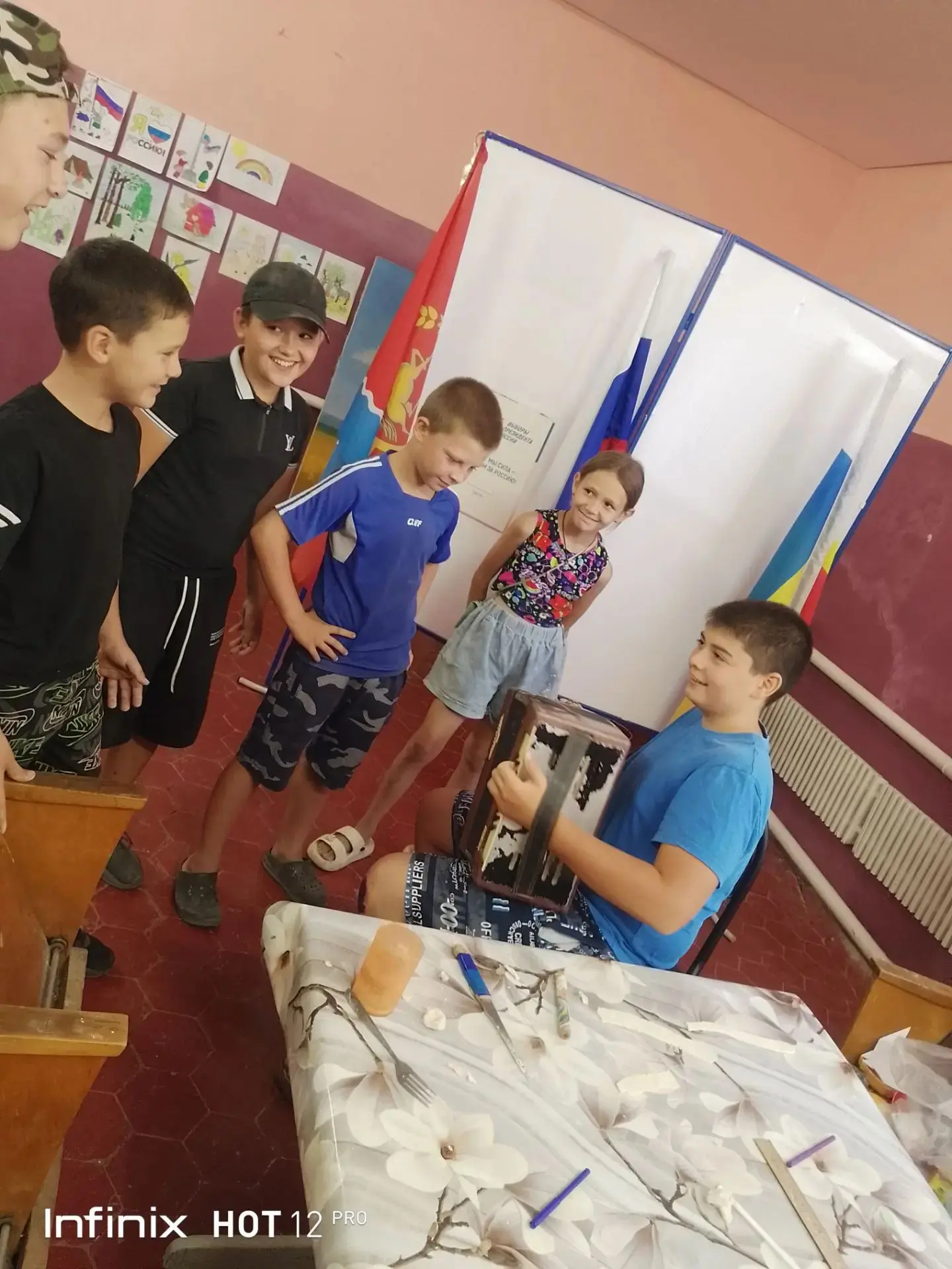 26 августа в Майорском СДК прошла интеллектуально - познавательная викторина «Там на не...
