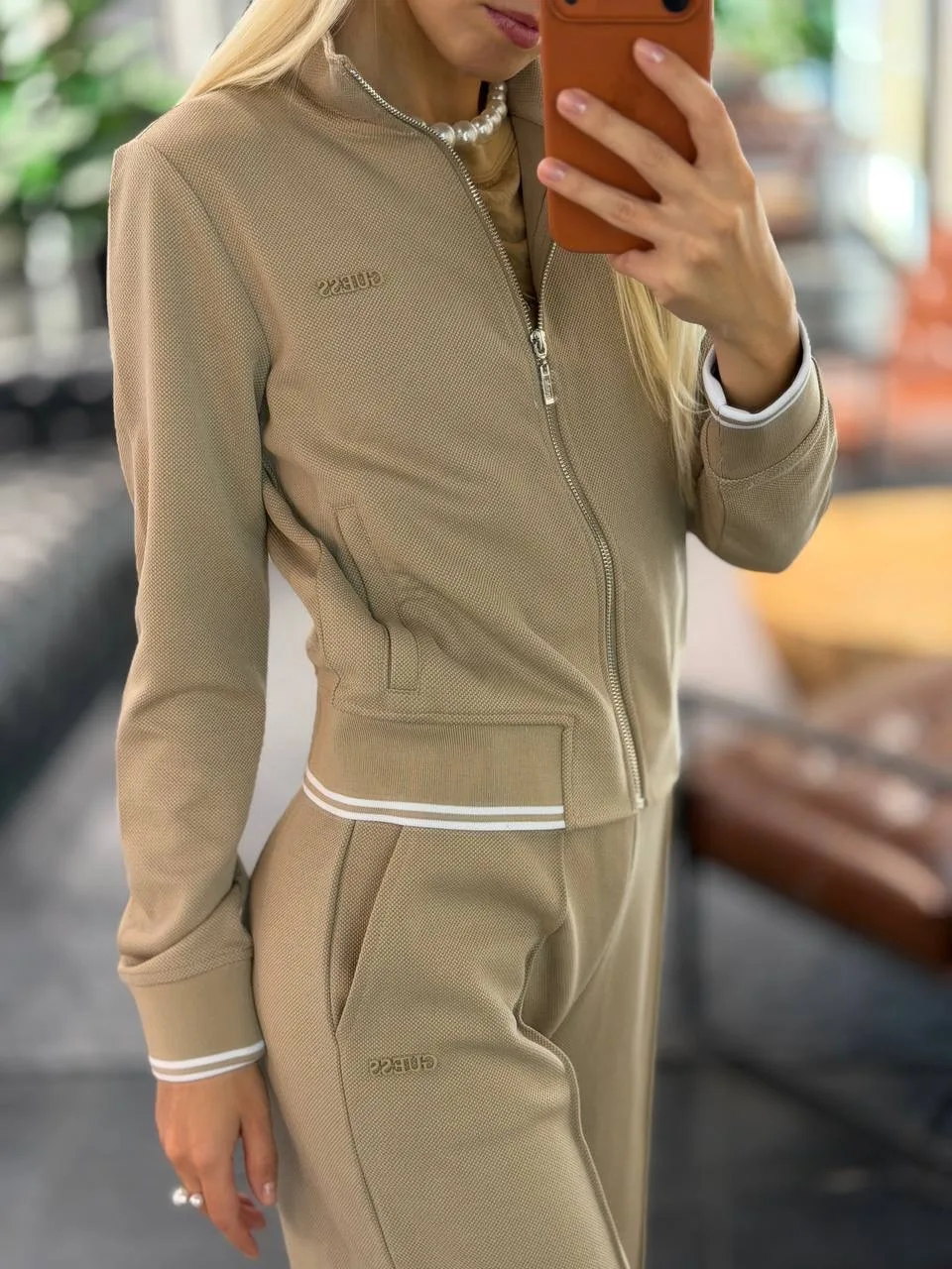 GUESS костюм