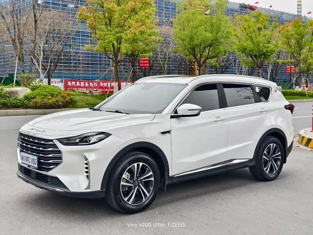 🇨🇳 Jetour X70 Plus можно привезти из Китая

✅ 2022 год
✅ Пробег 60 000 км
✅ 1.5 бензин, 156 л.с.
✅