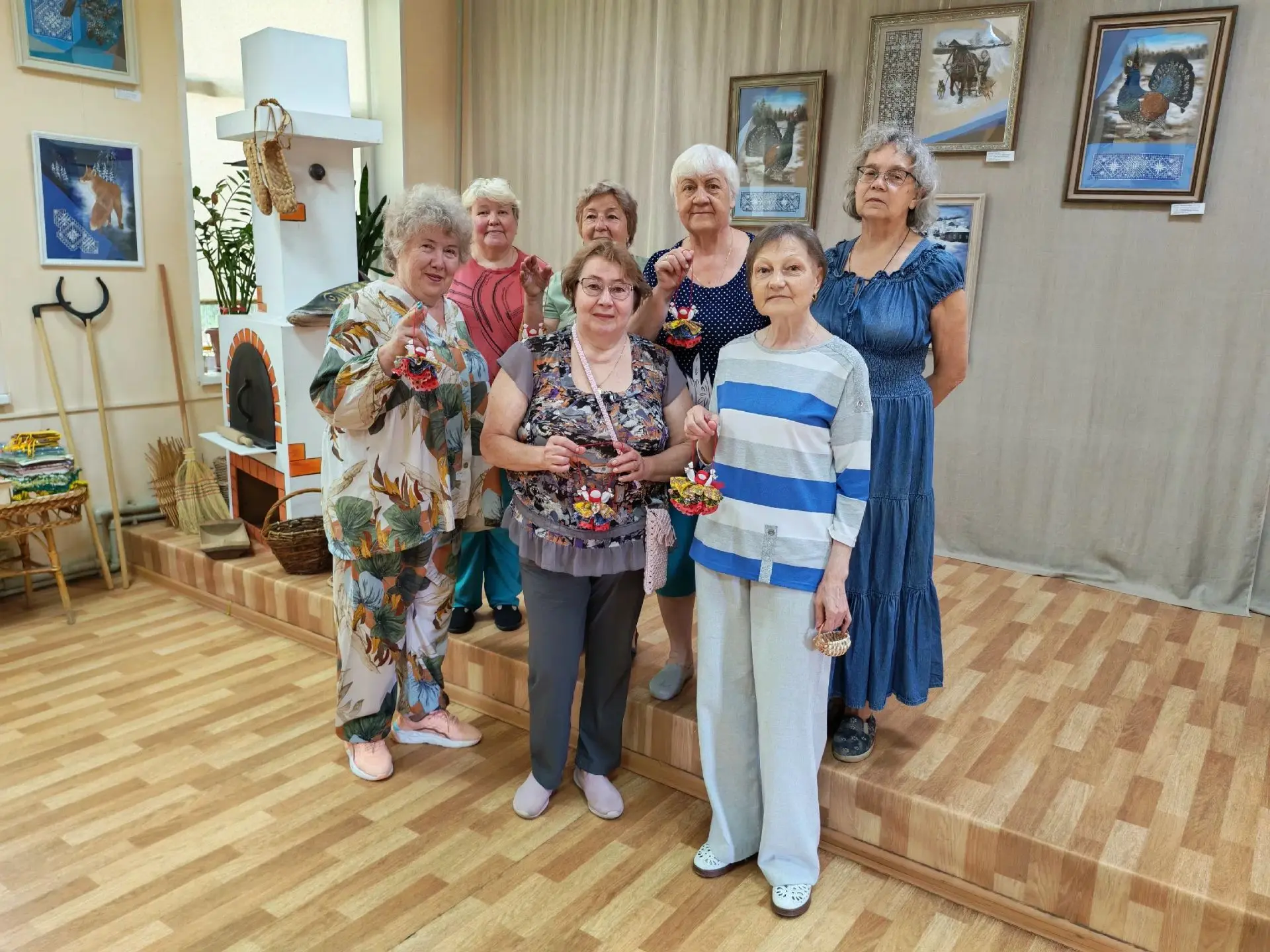В Центре ремёсел царило настоящее летнее настроение! 

В рамках встречи Центра общения старшего поко