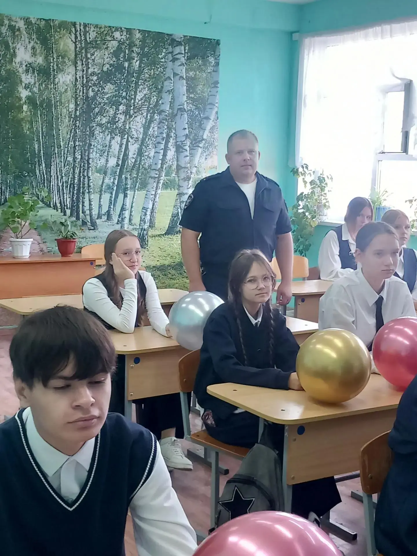 1 сентября - начало нового учебного года. Теперь ежедневно школьники самостоятельно доб...