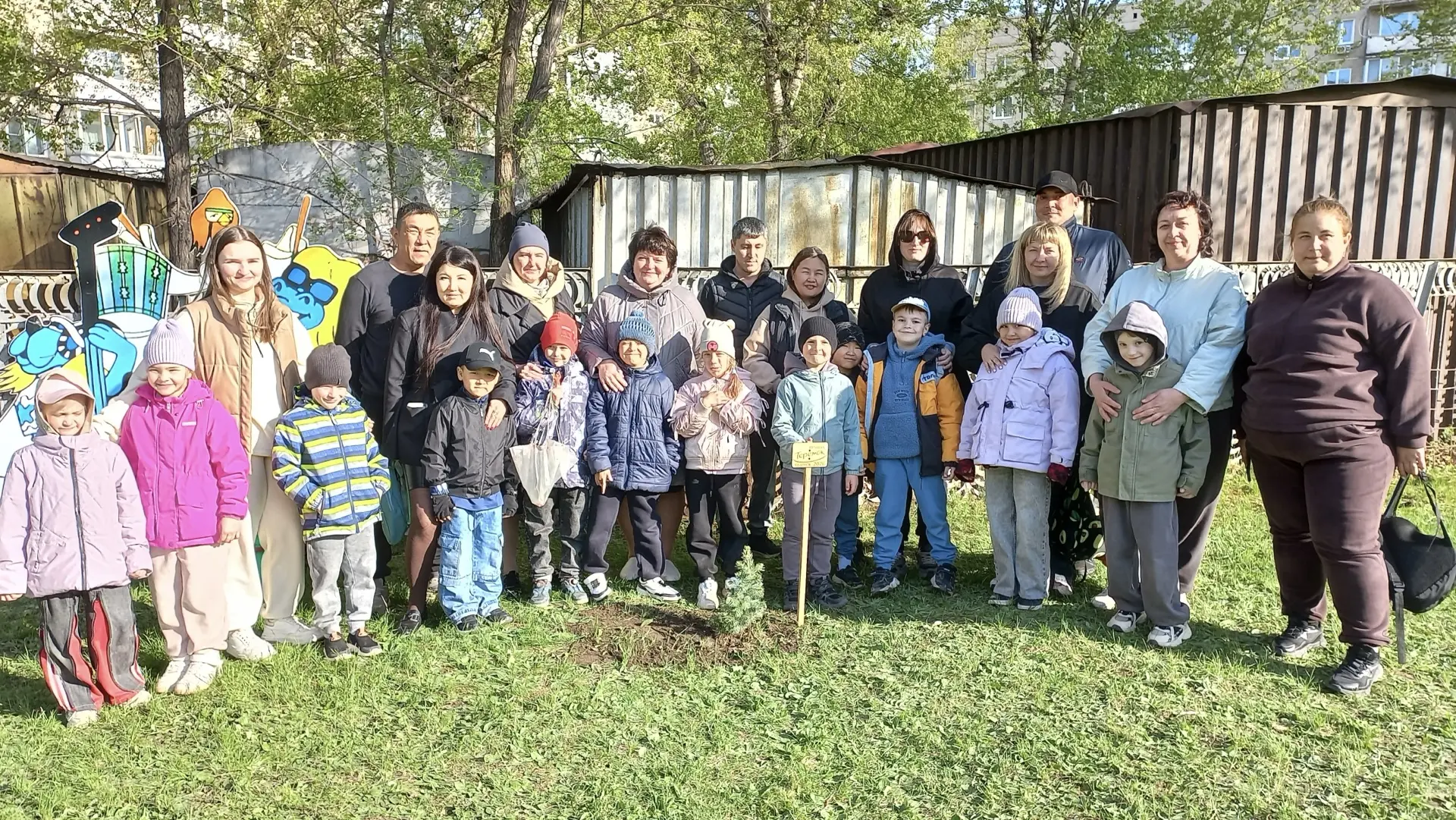 🌿«Аллея Выпускников»: наш след в истории детского сада! 🌿

Особенное, «историческое» событие произ