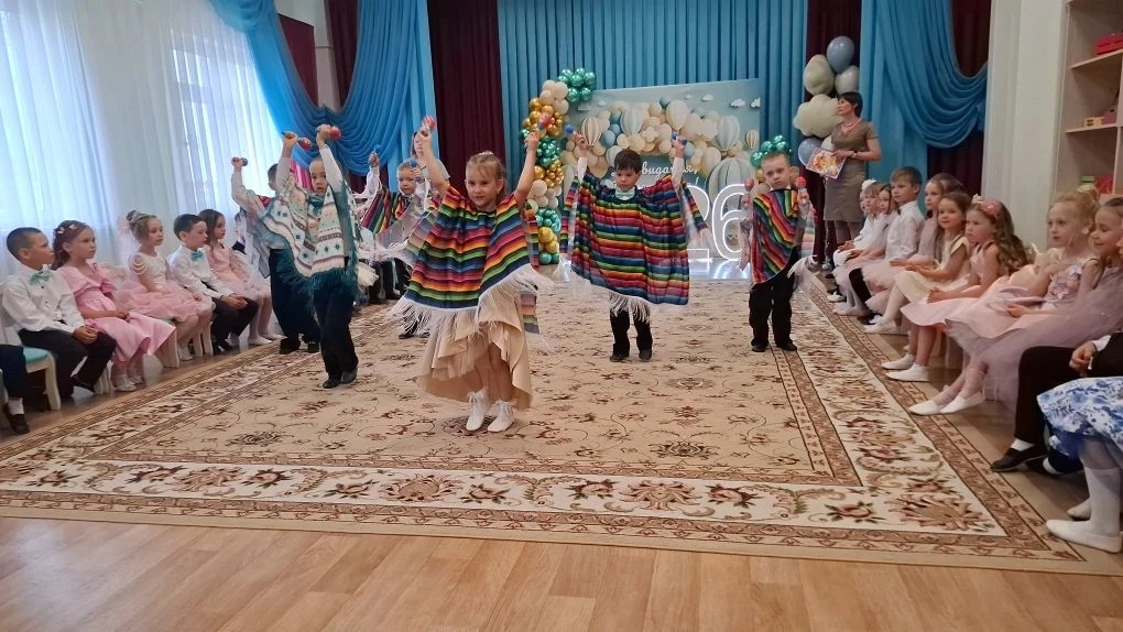 🔔 26 мая в группе "Почемучки" состоялся выпускной.  В детском саду «Уникум» – это самый трогательный