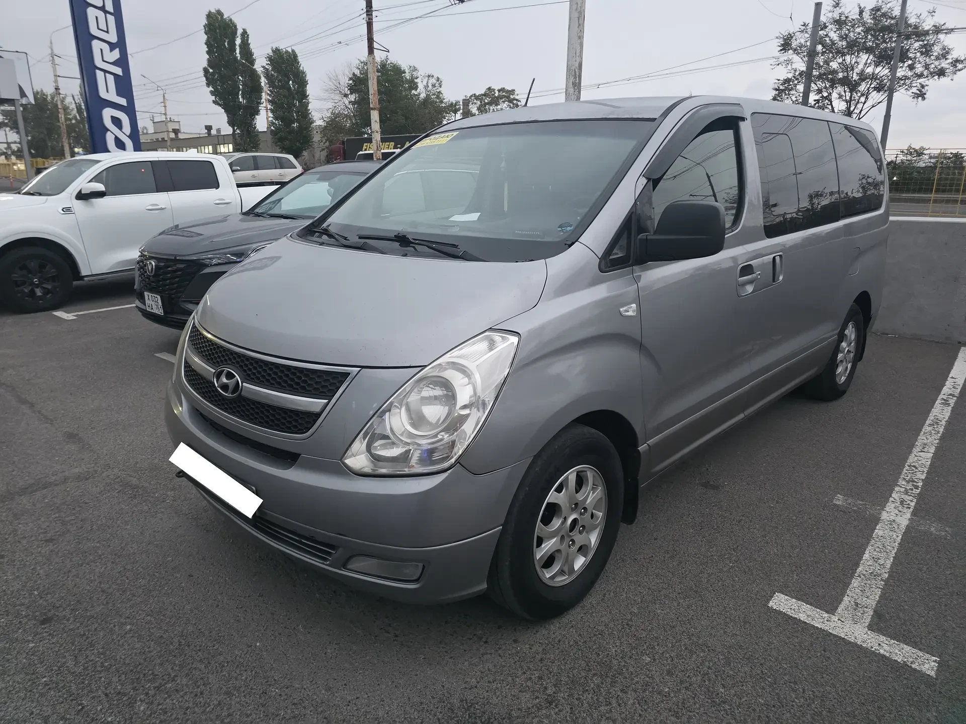 Hyundai H-1, 2010