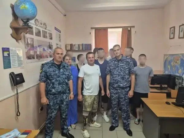 Патриотическое воспитание молодёжи: в ФКУ СИЗО-2 прошла лекция в рамках цикла «Разговор...
