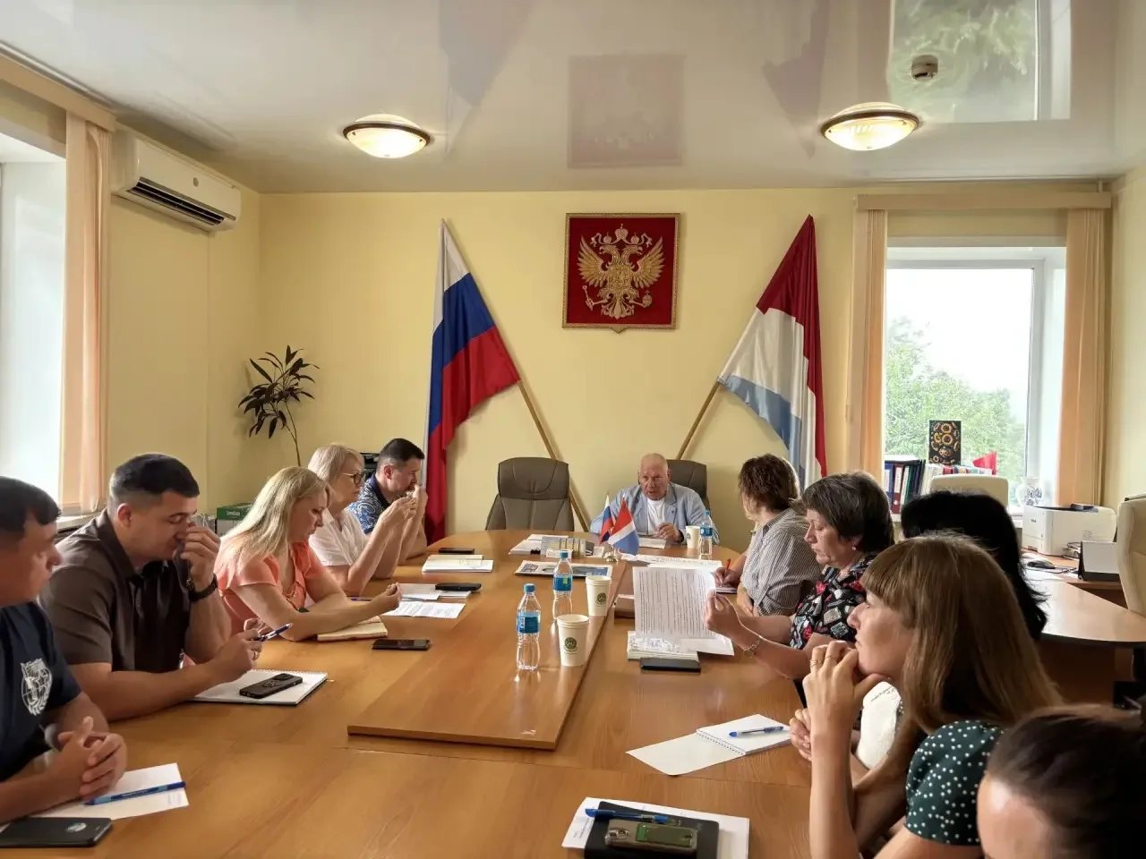В администрации Партизанского округа обсудили меры поддержки участников СВО и их семей