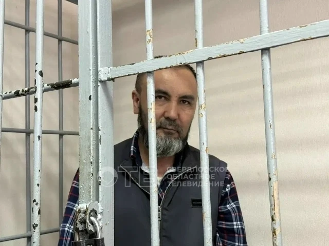 «Извините все. Я не хотел так делать»: водитель автобуса, протаранившего толпу у храма Большой Злато