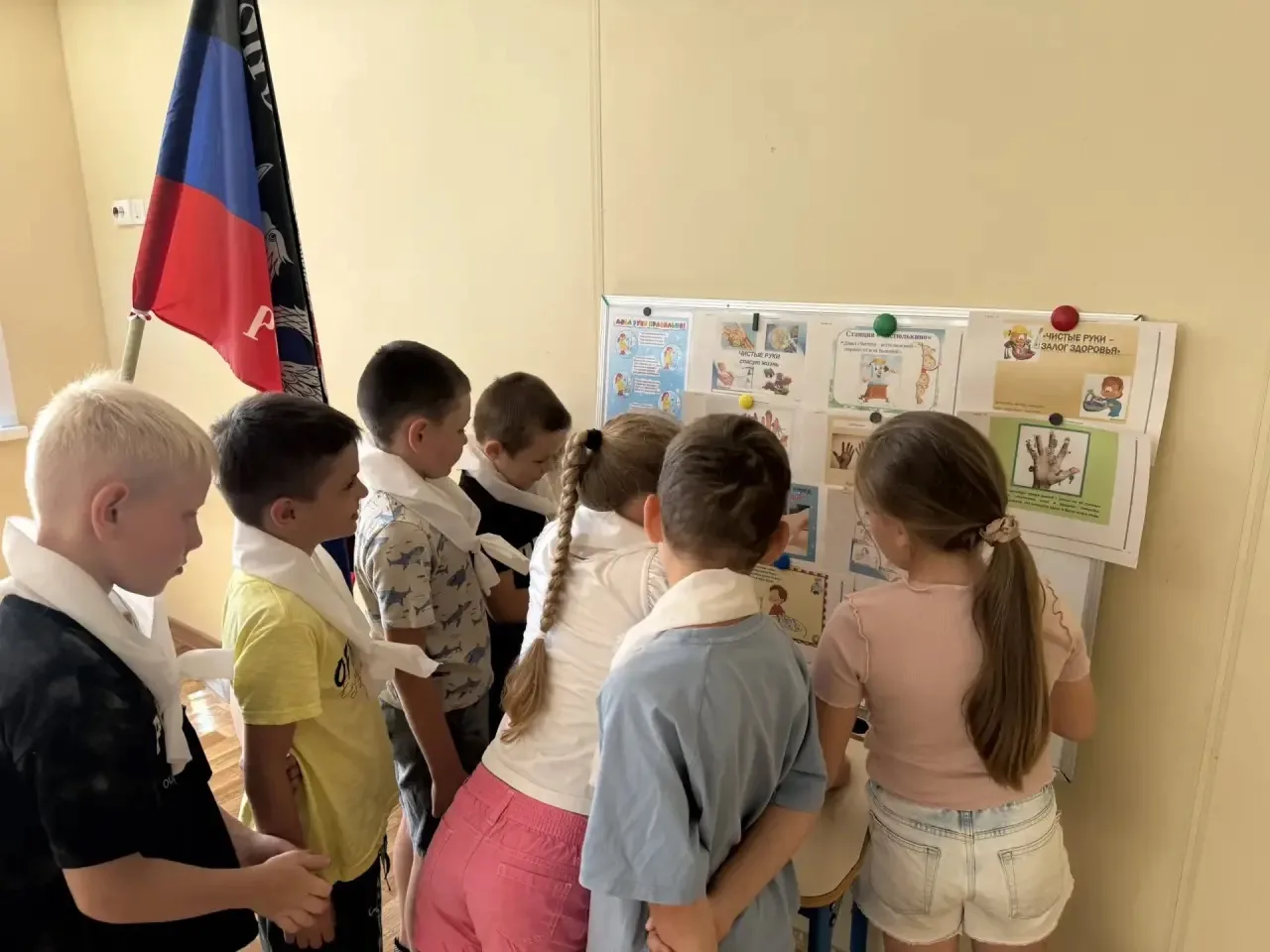 🎨 Творим и фантазируем в лагере «Мирный»! 🎨