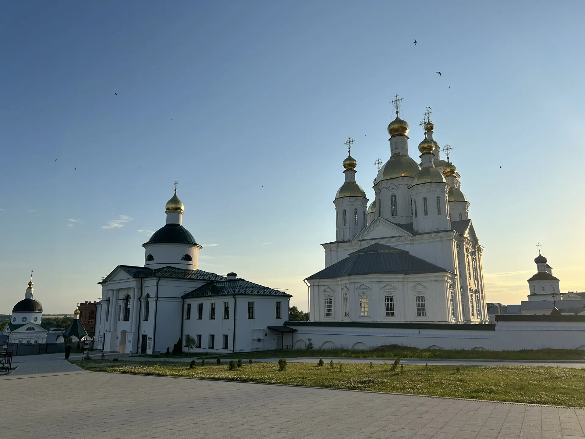 Вчера мы побывали в старинном городе Арзамасе и познакомились с его историей. Посетили Спасо-Преобра