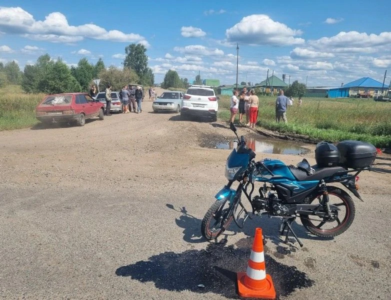 И вновь ДТП с участием несовершеннолетнего 

⚠ 24 июля, в 13:40, в дежурную часть ОМВД России по Тар
