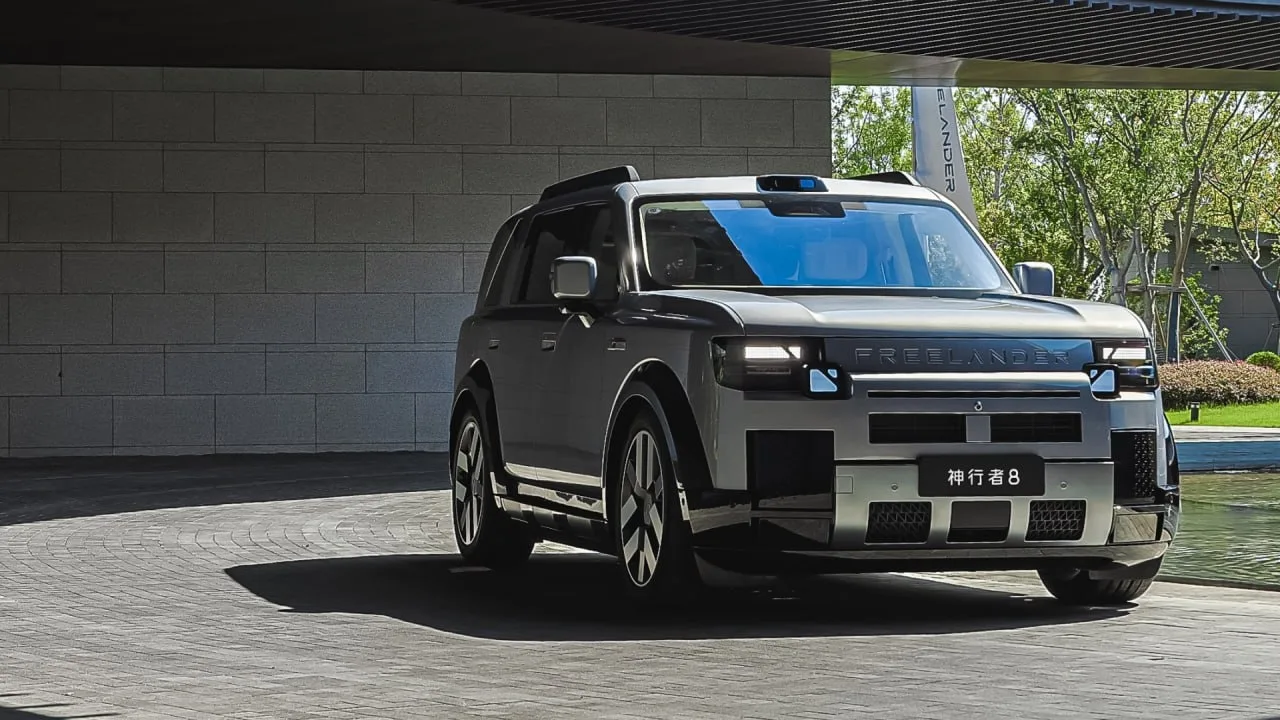 Старт продаж кроссовера Freelander 8 от совместного предприятия Chery Jaguar Land Rover...