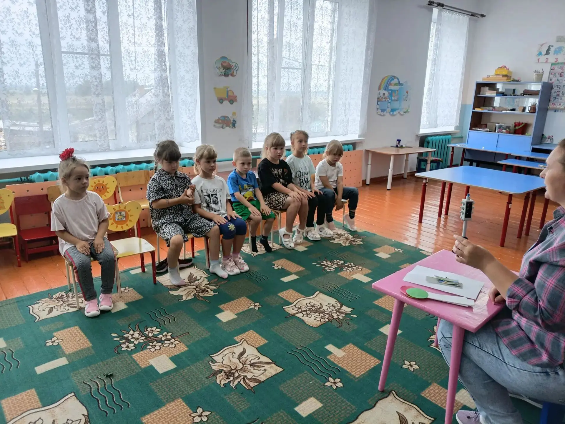 🎉 Сегодня в нашем саду – День рождения Светофора!