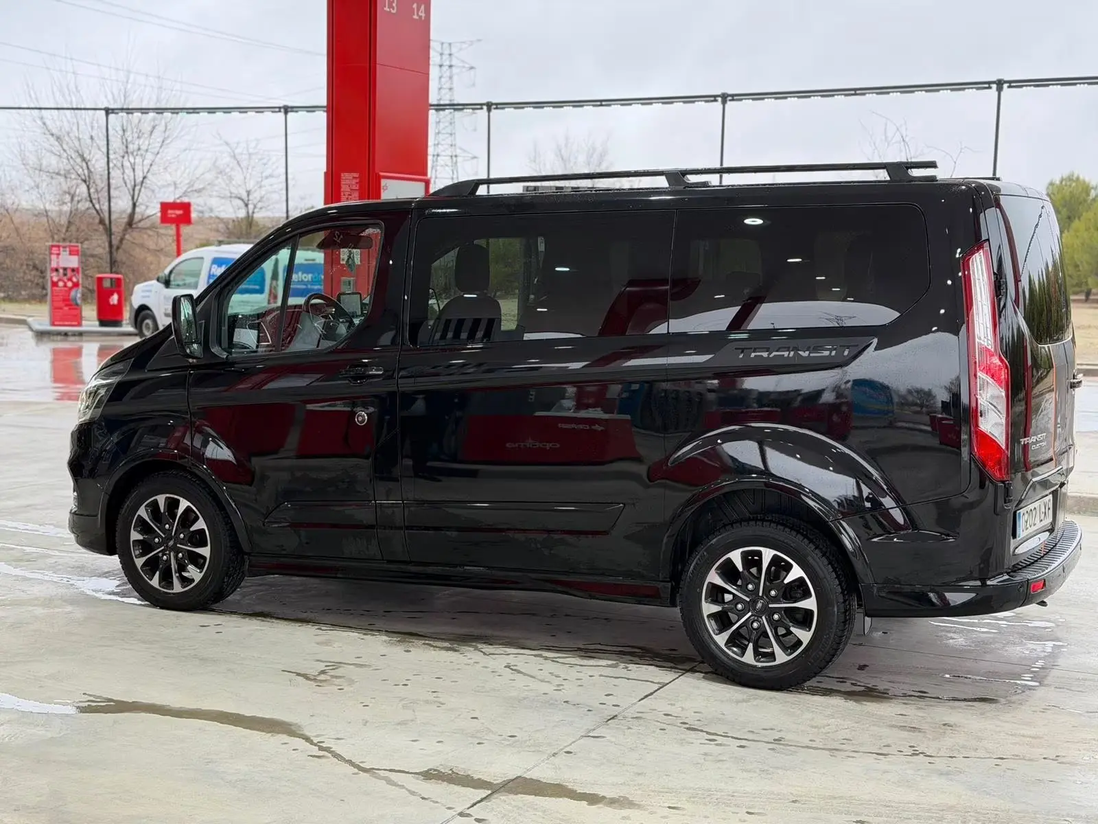 🚗 Ford Transit Custom
