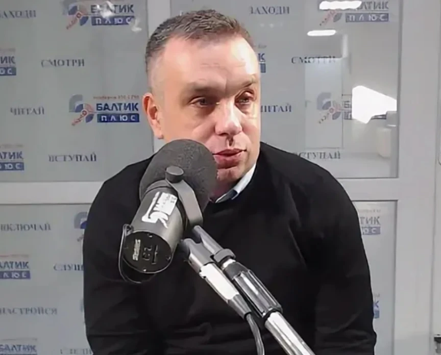 Неприятный казус приключился с известным в Калининграде Антоном Гендриксоном. Известен он, главным о