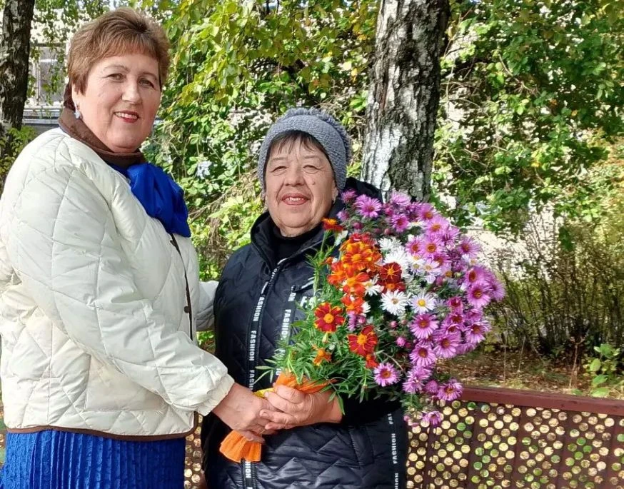 💫  Заведующие Сковородневским СДК и библиотекой Галина Гридина и Анна Савина провели а...
