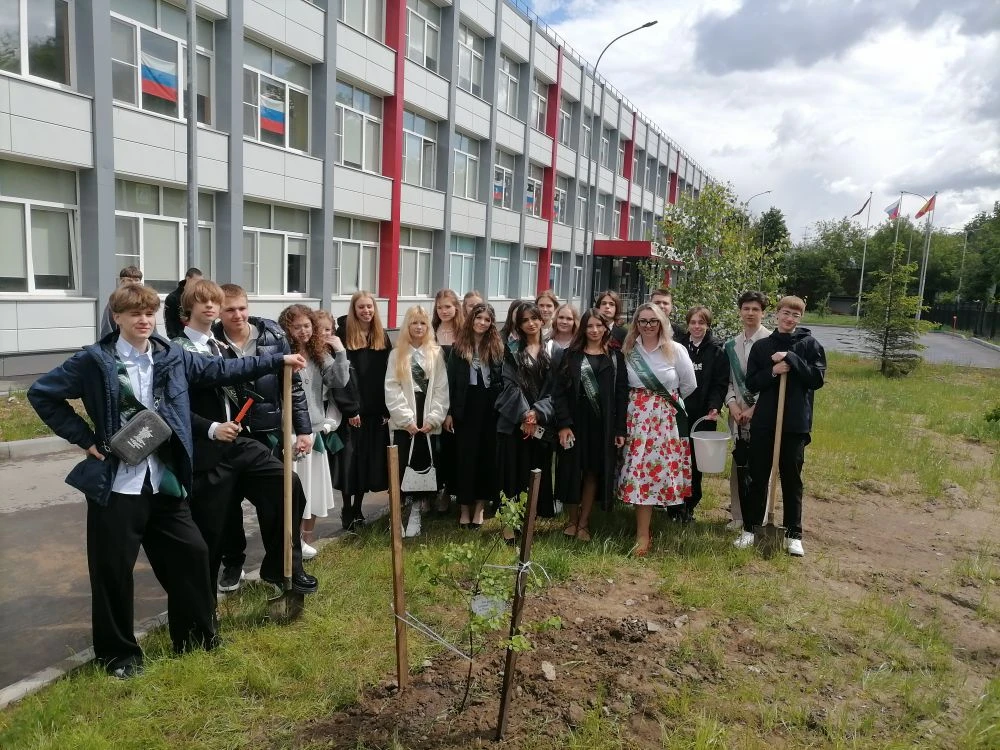 📣 Традиция продолжается: выпускники