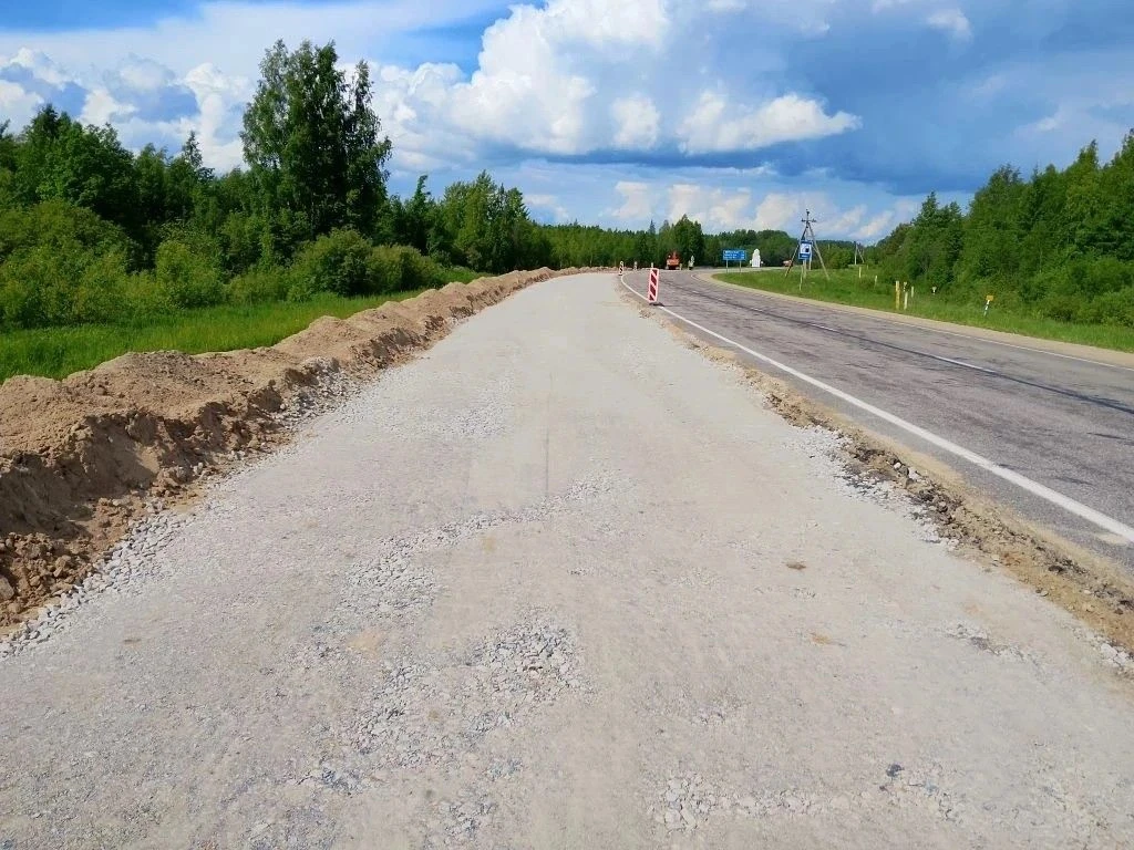 Подъезд к Кириллову станет удобнее и безопаснее

🏘️ На 14-м км автодороги Подъезд к г. Кириллову ст