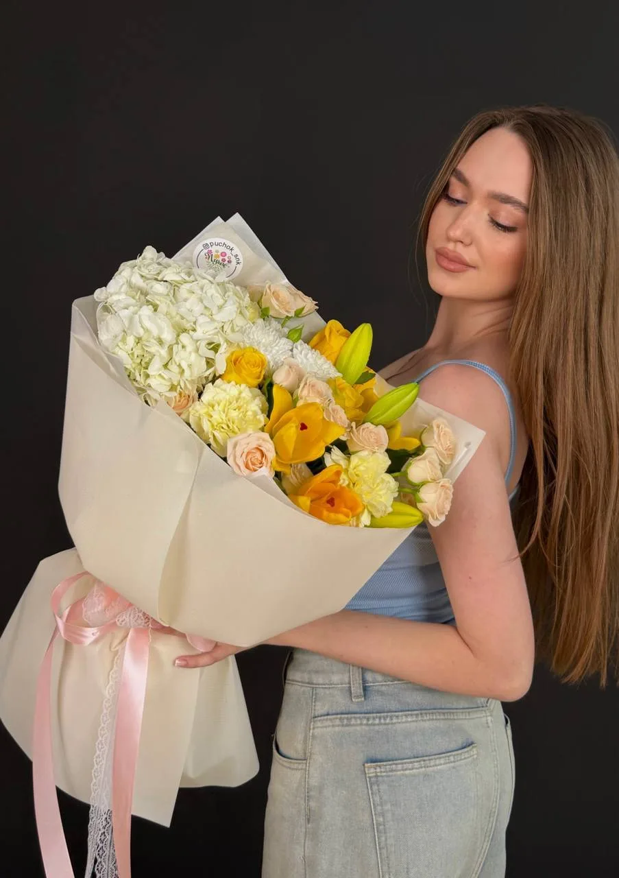 Создаем очаровательные букеты для очаровательных девушек!💛