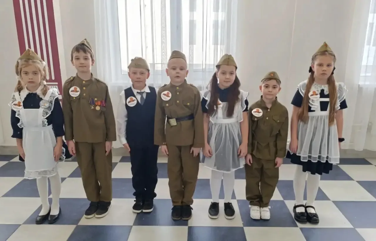 🌟 ПОЗДРАВЛЯЕМ 2 «Г» 🌟  Команда 2 «Г» класса под руководством Ващенко Марии Петровны заняла ВТОРОЕ МЕ