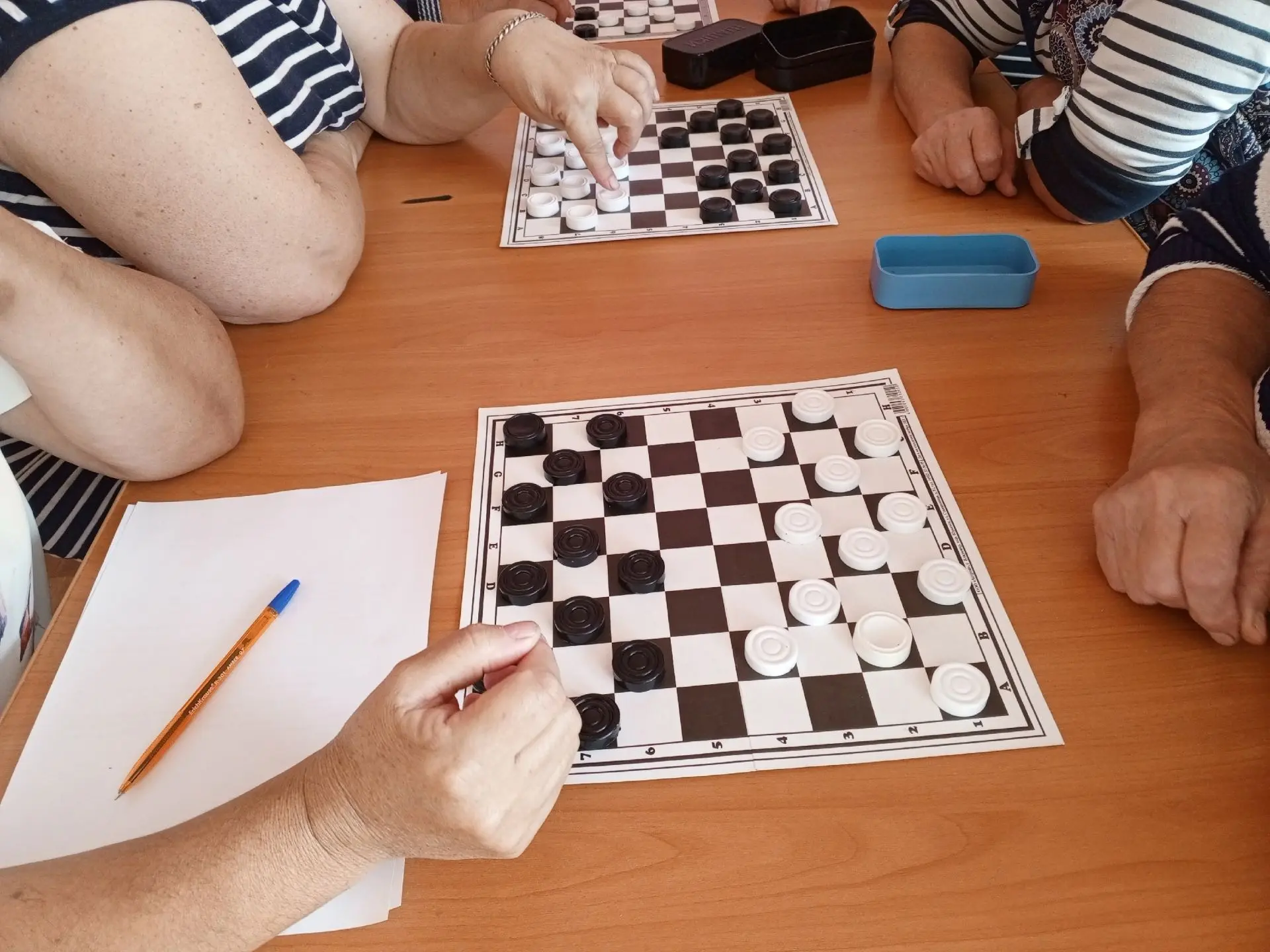 Шашки и шахматы по праву признана одной из самых интеллектуальных игр, поэтому, прежде ...