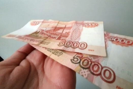 «КАМАЗ» выплатит по 10 тысяч семьям, которые отправляют детей в первый класс