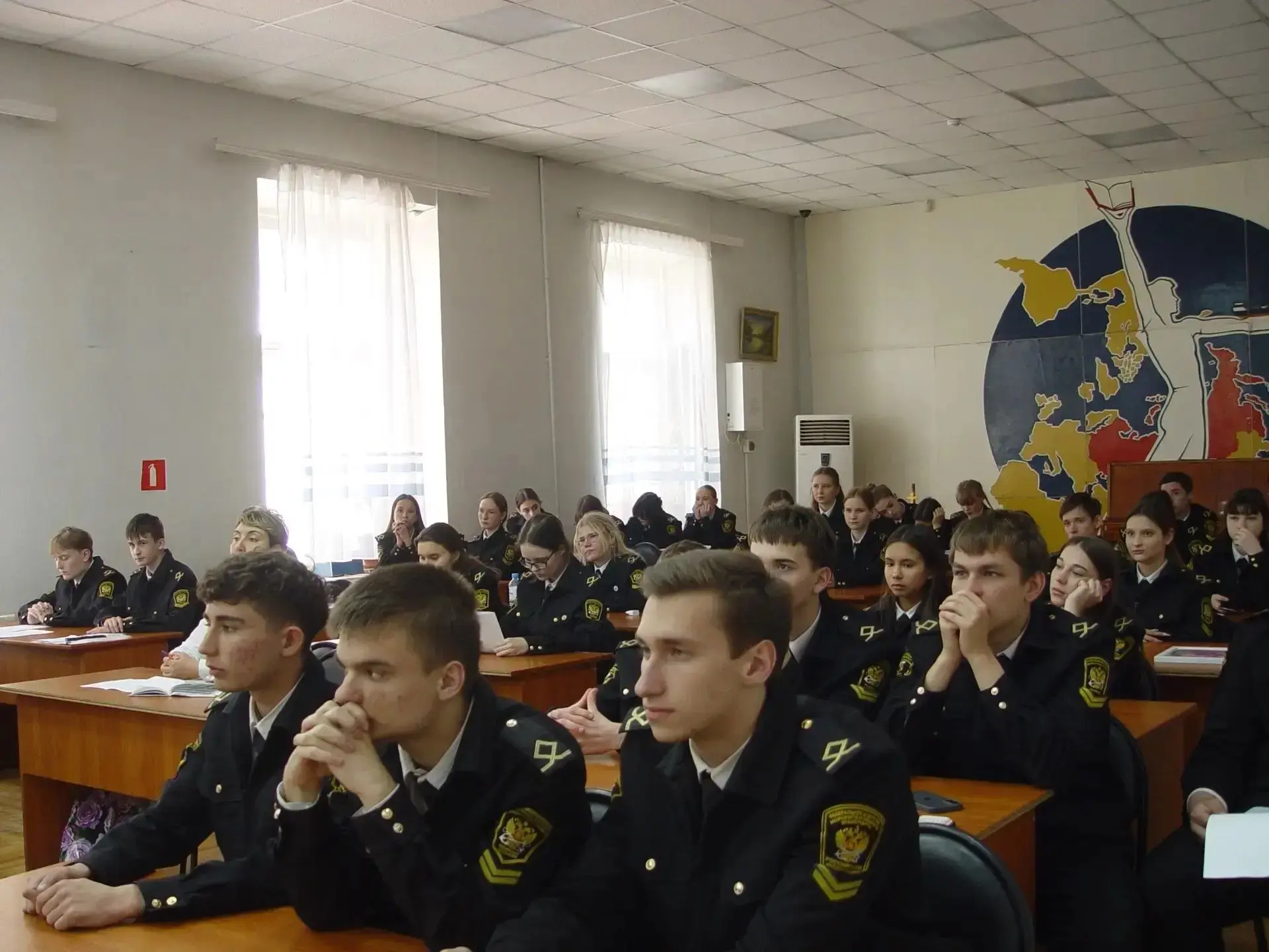 Научно-практическая конференция для обучающихся 1 и 2 курсов Транспортного колледжа «Россия - космич