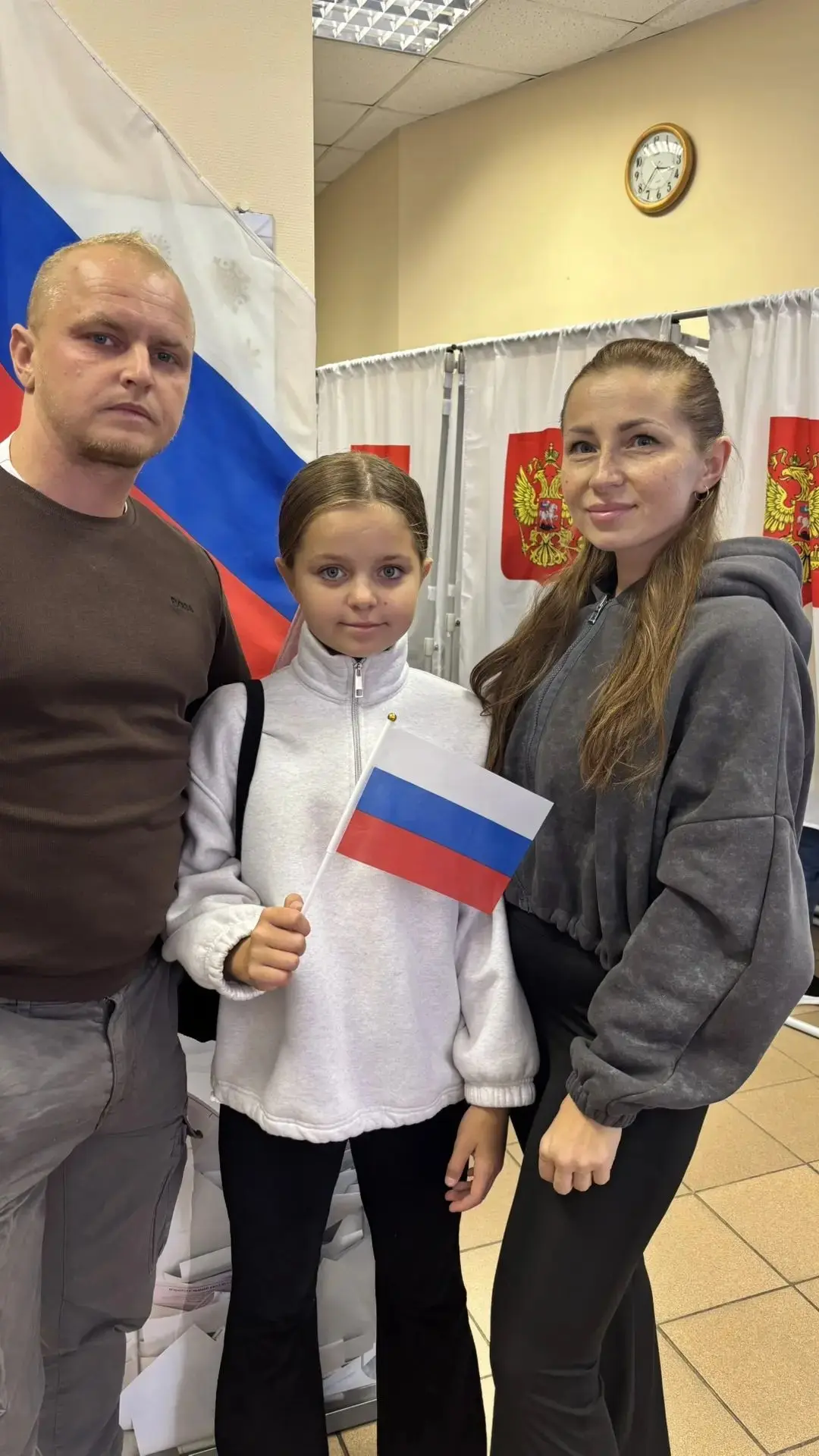 Семья Льва Наумова из группы Буратино, гражданский долг выполнила! #навыборысемьей