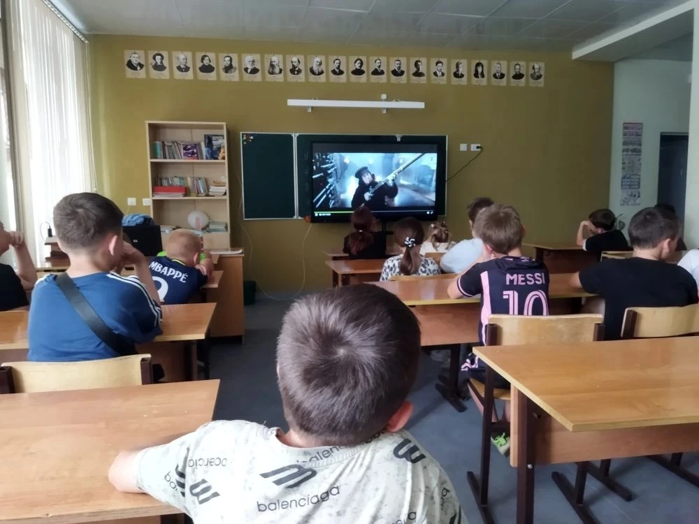Прекрасное завершение ещё одной лагерной недели. Ребята с удовольствием посетили наш кинозал и посмо