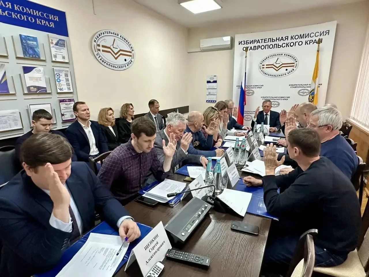 В крайизбиркоме новый секретарь   🙋‍♂️В избирательной комиссии Ставропольского края избран новый сек