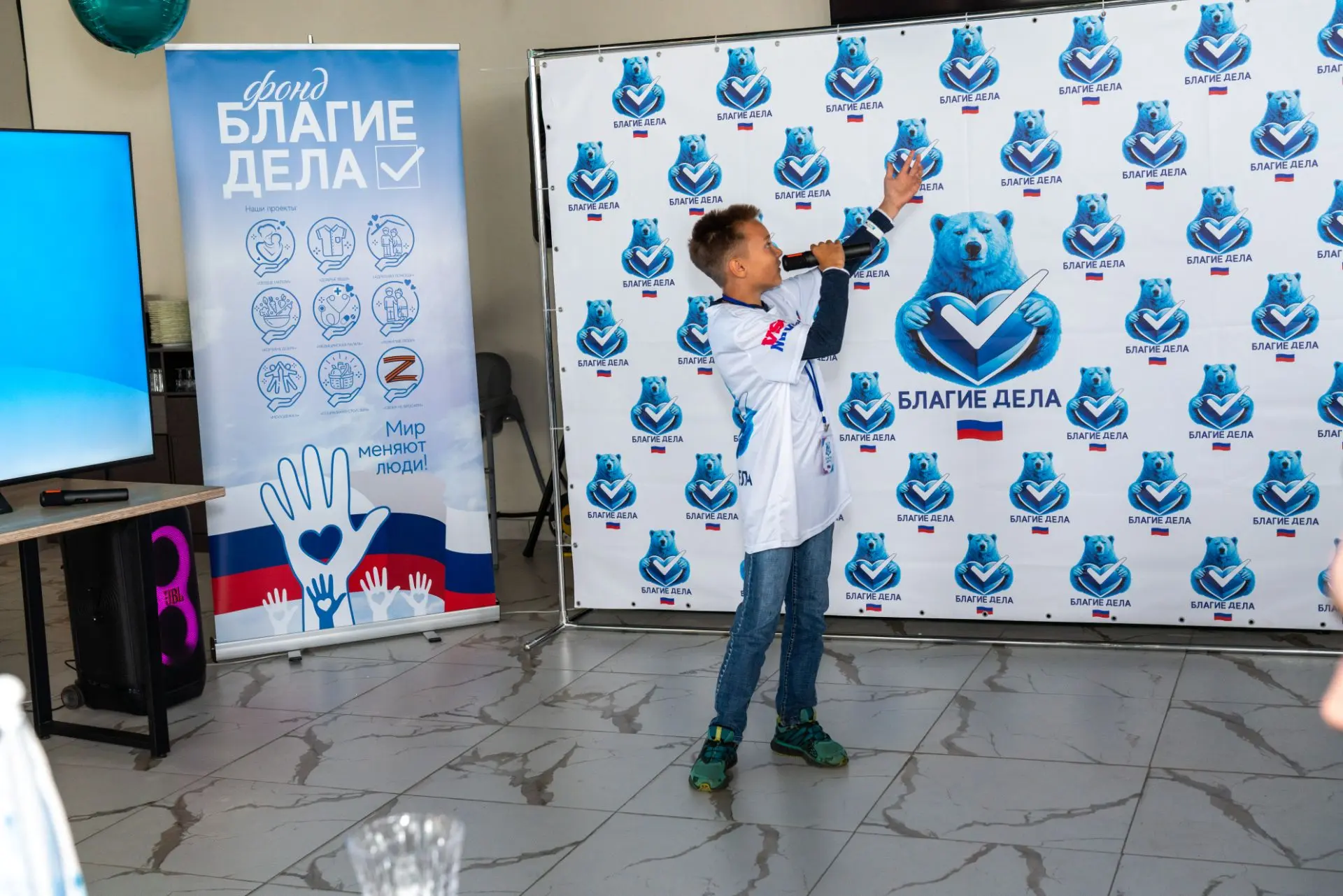 Наш юный волонтер — и наш главный голос! 🗣️🎶