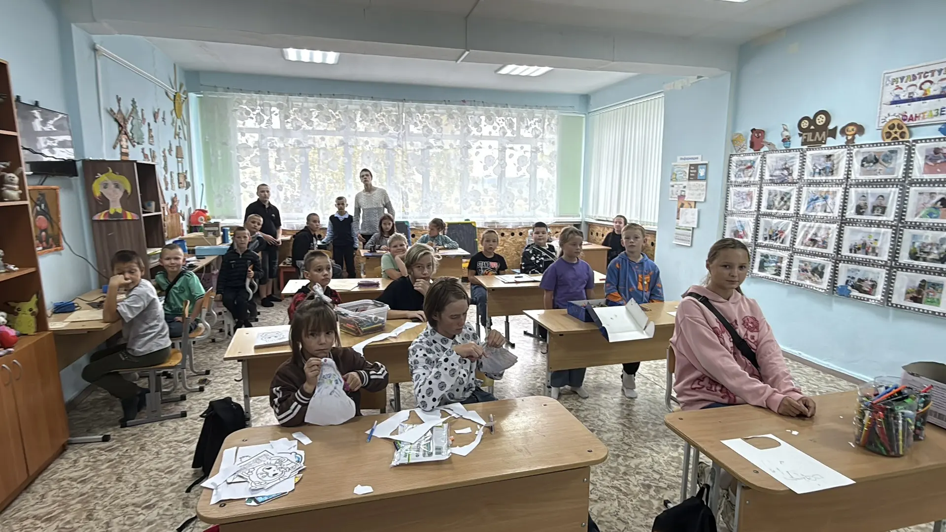 Скучно дома? Тогда бегом к нам! 🏃‍♂️ В Доме творчества заработали кружки— это место, г...