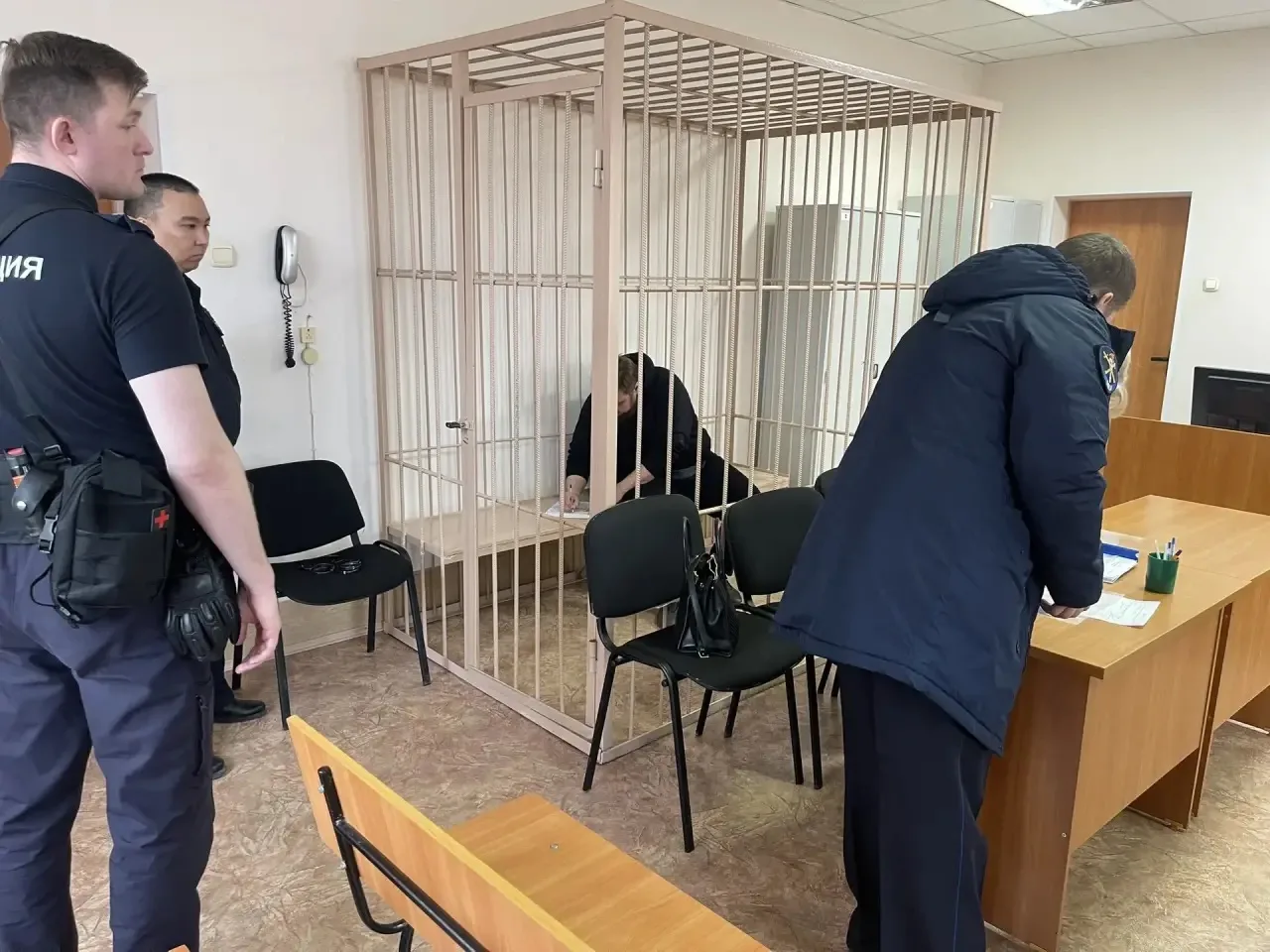 📍Руководитель и сотрудники организации «Воин вправе» отправились в СИЗО   Сегодня Первомайский и Цен