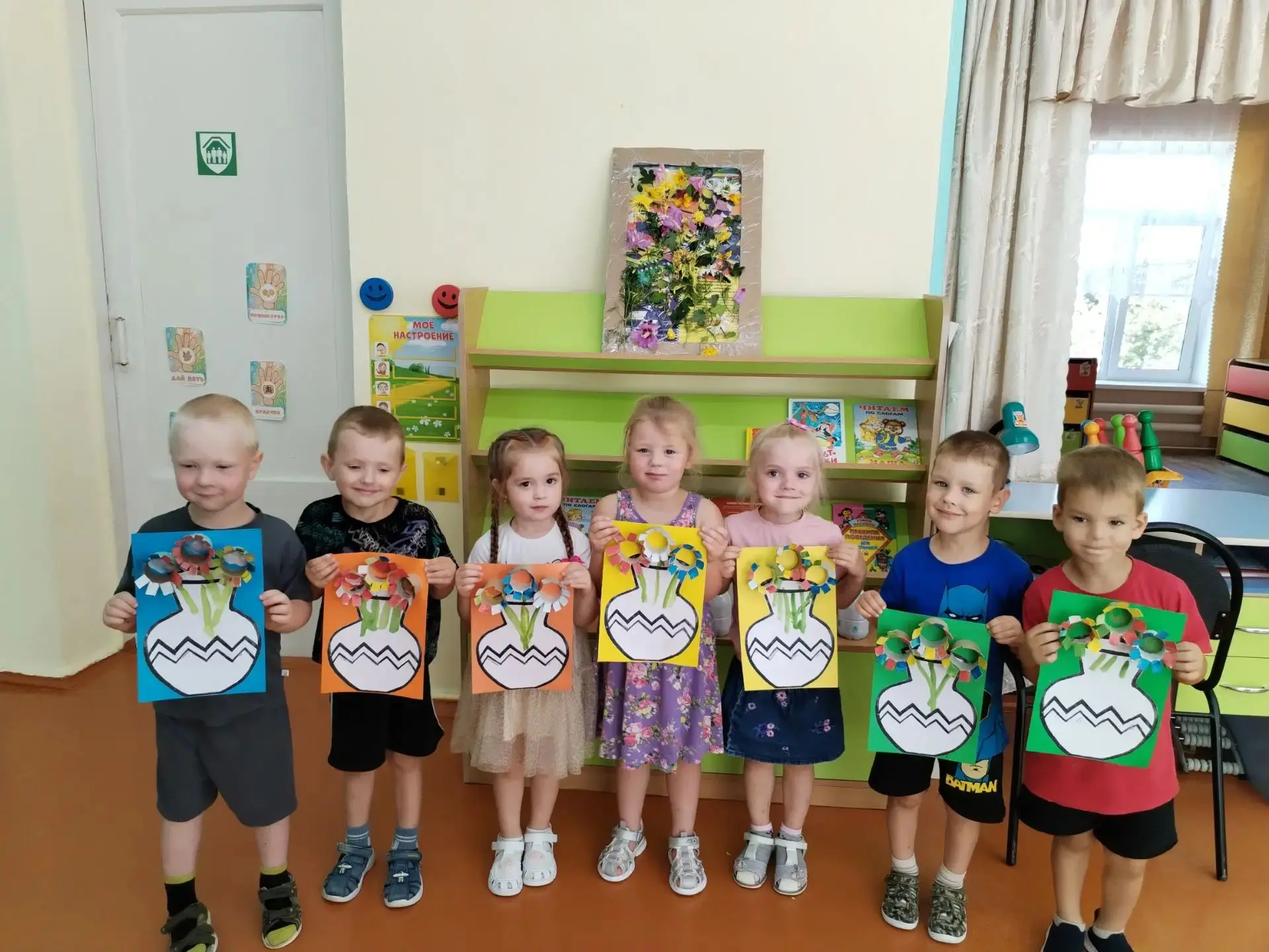 Сегодня, в день "Флориста"🌸, дети группы компенсирующей направленности "Подсолнушки" создавали шеде