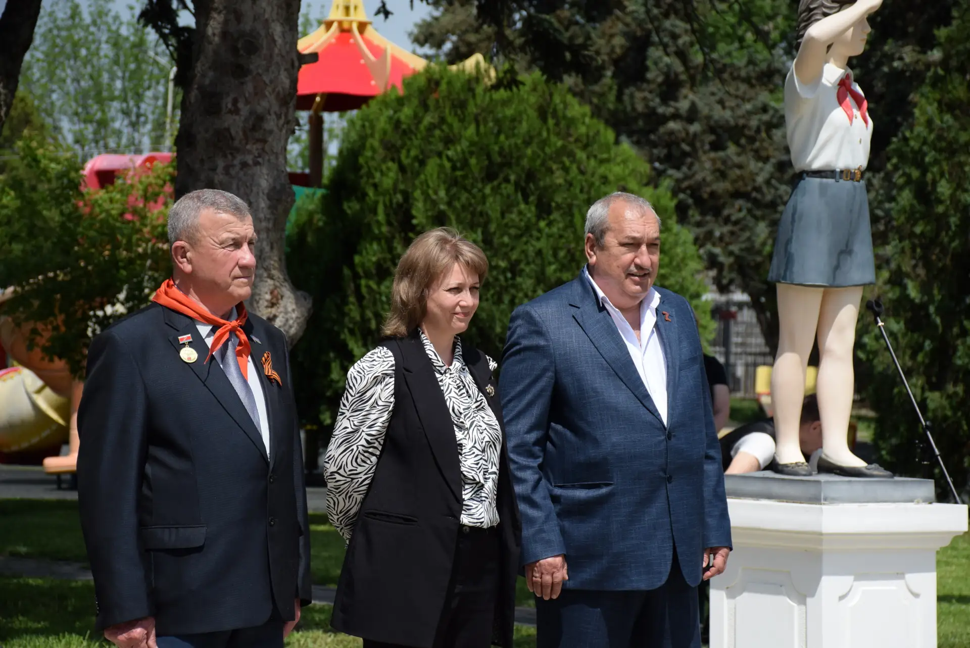 Праздник каждого из нас  Более 150 учеников 4 и 5 классов из всех школ района объединил 4-й муниципа