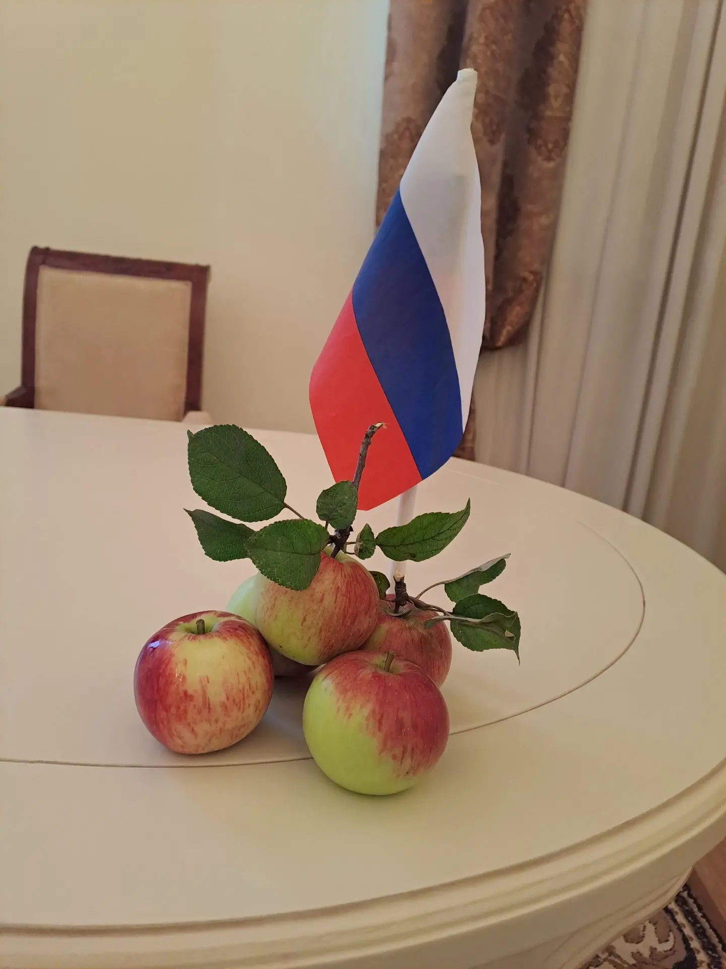 🎉19 августа, в светлый праздник Яблочного Спаса, в отделе ЗАГС города Починок соединил...