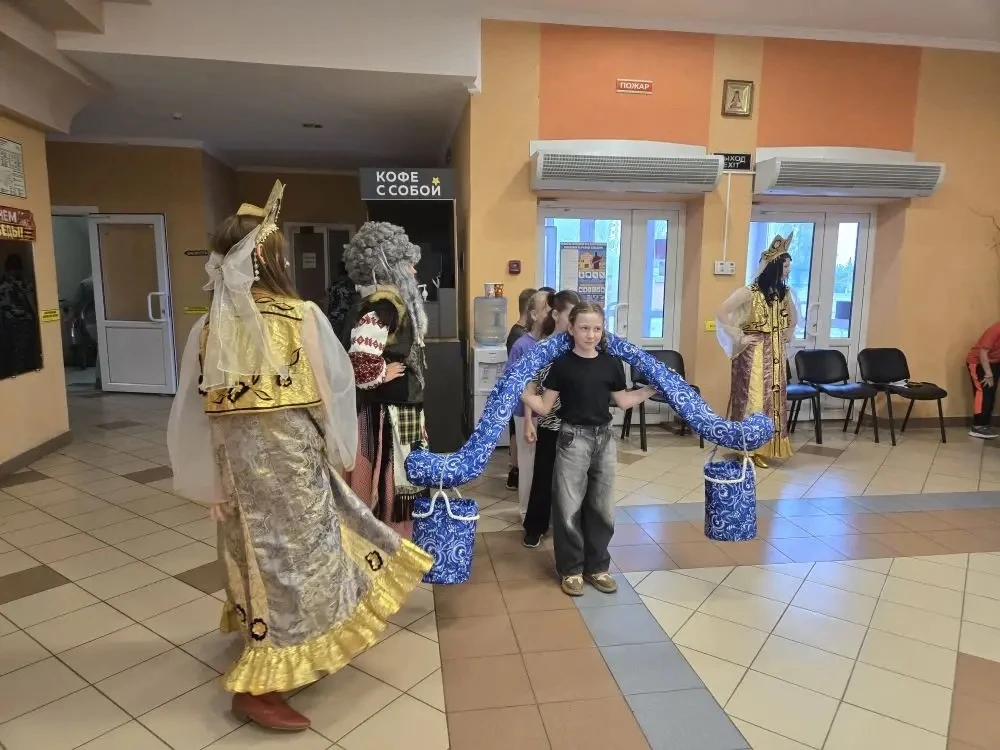📸 Вместо тысяч слов — наш яркий день в лагере! 🔥