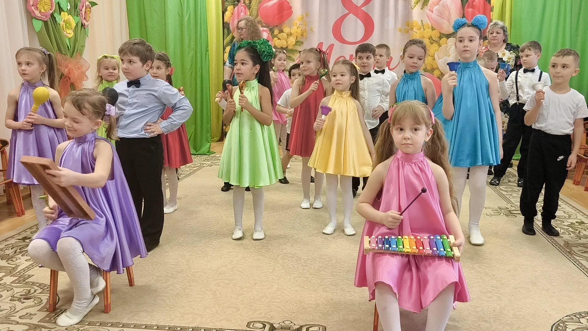 💐 Самые нежные поздравления – от наших дошколят!  🌷 Праздничные утренники к 8 Марта подарили всем на