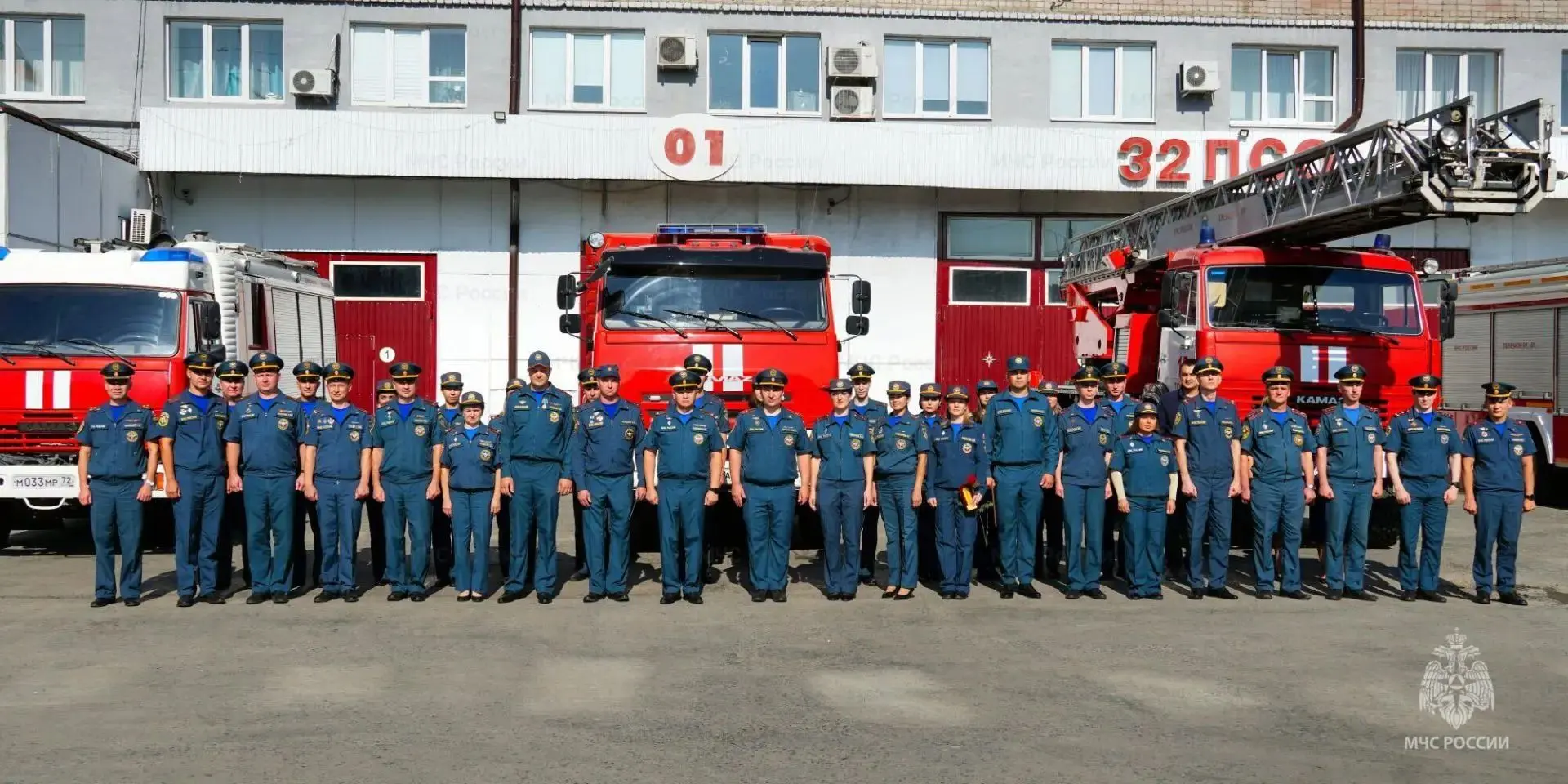 🇷🇺 В Тюмени отметили отличившихся сотрудников Главного управления МЧС России по Тюмен...