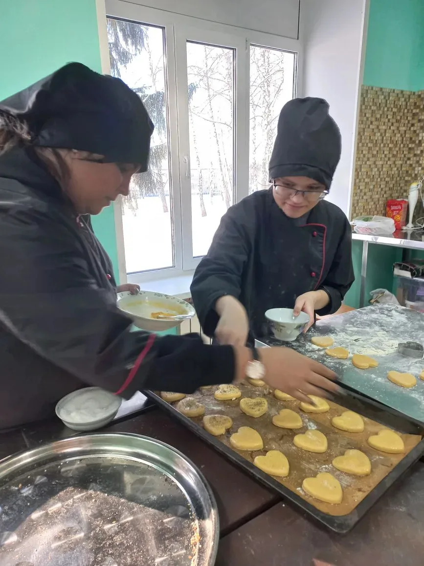Близится Новый год и, конечно, мы не могли оставить наших бойцов без гостинцев и решили...