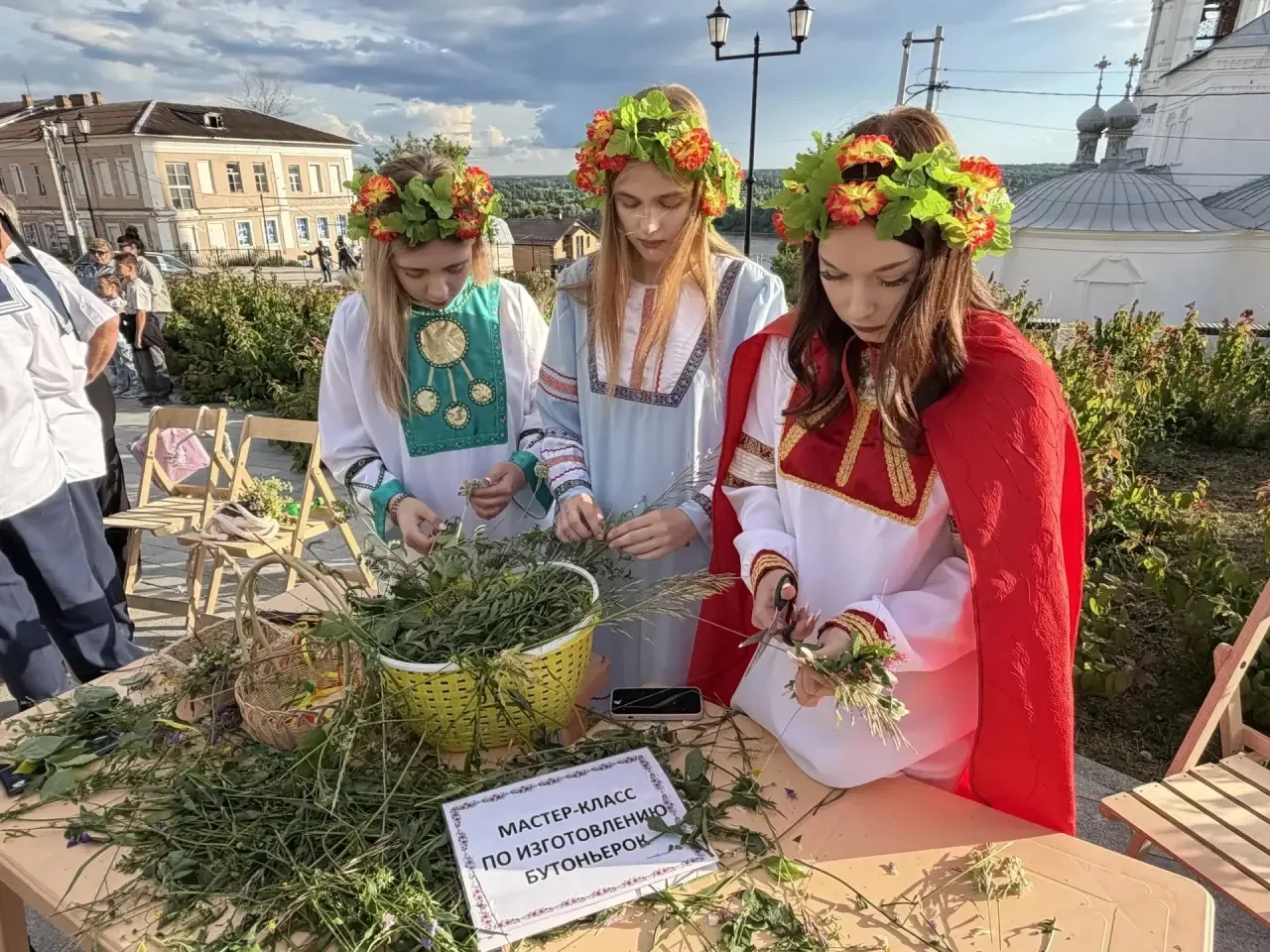💥20 июня в рамках традиционной концертной программы «Вечер на Фонтанах» студенты и преподаватели ор