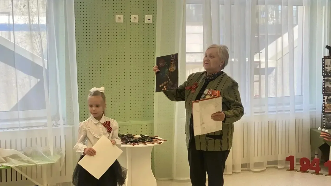 🕯️ ДОРОГАМИ ПОБЕД: ПАМЯТЬ ЖИВЁТ В СЕРДЦАХ 🕯️

На мероприятие пришли не просто гости, а живые свиде