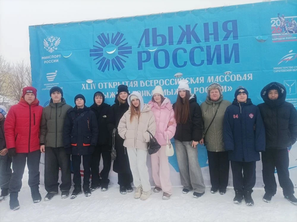 Настоящий спорт, настоящий мороз и настоящие победы! 🏆❄️  В минувшие выходные ученики 8Г класса наше