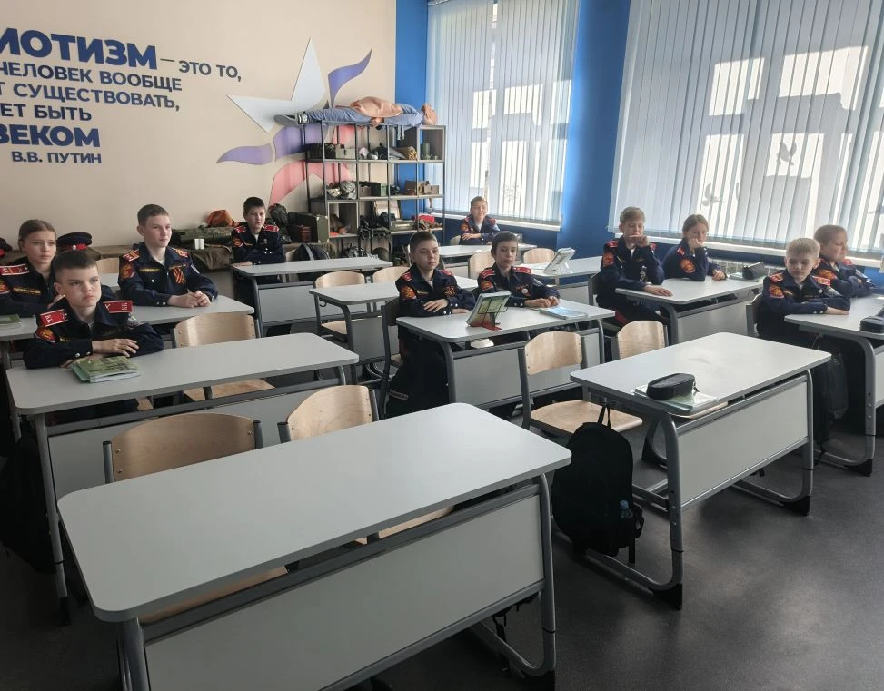✨ В Казачьем кадетском корпусе прошёл Всероссийский урок памяти «Георгиевская ленточка ...