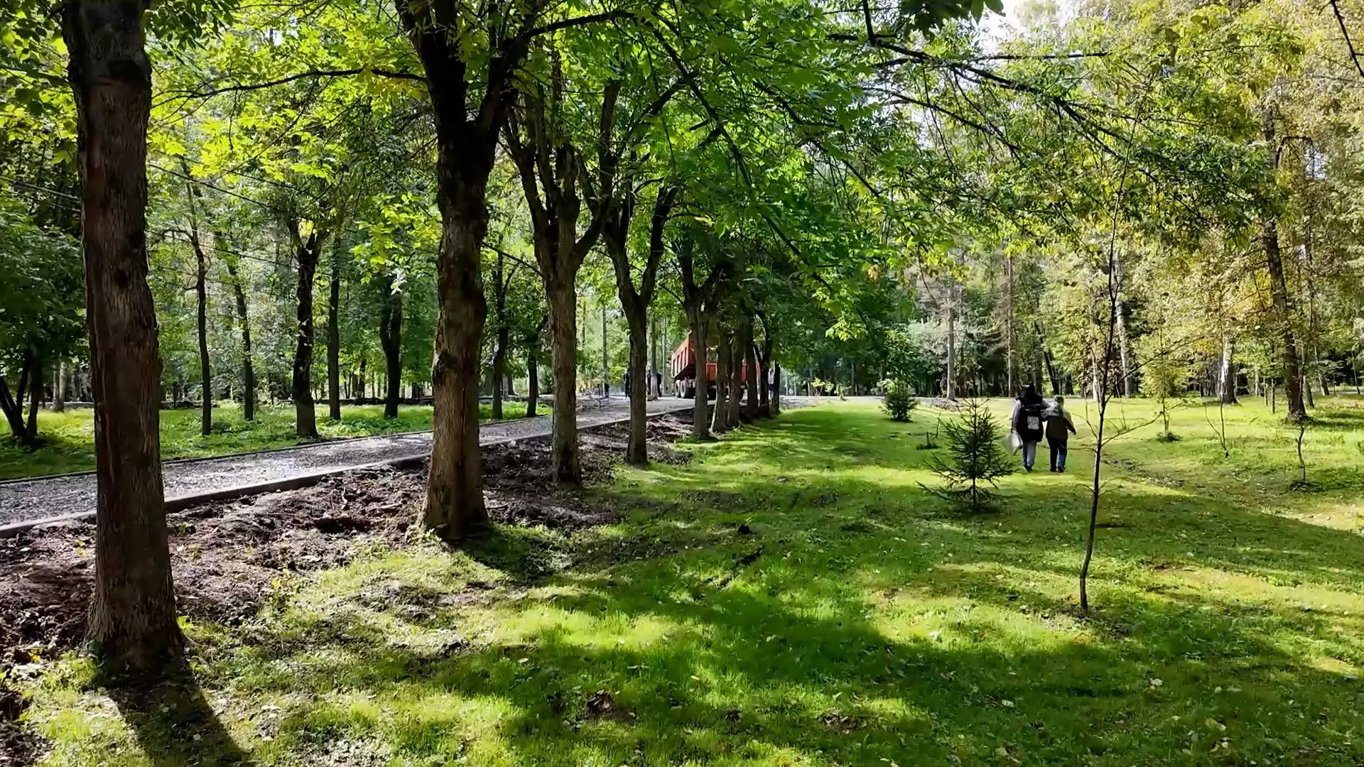 Парк «Берёзовый» преображается к главному городскому празднику